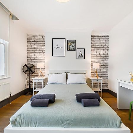 Modern One Bedroom In Fitzrovia, Central London Exteriör bild